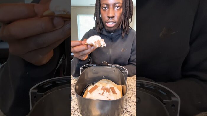 You NEED to Try This Air Fryer S’mores Dip 🍫🔥 #foodreview #shorts