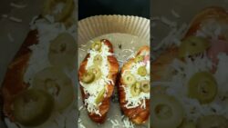 #airfryer #airfryerrecipes #easyrecipes #quickmeals #foodie #croissant #cheeselover