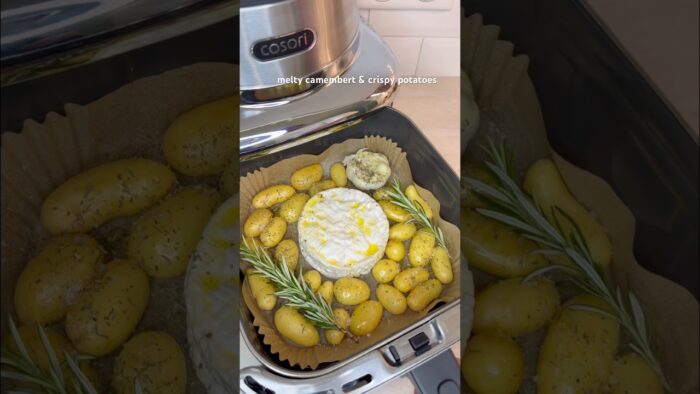 melty camembert & crispy potatoes #airfryer #camembert #shorts