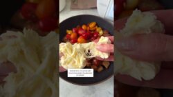 🥗 Besser als Nudelsalat! Knuspriger Tomate-Mozzarella-Brotsalat | Thermomix® Rezept