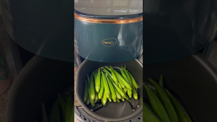 Bhindi Fry in Air Fryer | ladyfinger Easy Recipe in Air Fryer #food #shorts #airfryer #viral