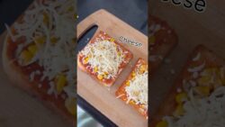 Cheesy Corn Toast in Airfryer | 5 mins Airfryer recipes | Quick snack recipe for binge watching