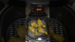Chicken Haryali 🍗Air fryer recipe #viralvideo #chicken haryali #airfryer #shorts@Mayrakisecretrasoi