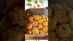 Crispy Smashed Potatoes in Air Fryer | Garlic Butter Chilli Potatoes Recipe 🥔🔥 #shorts