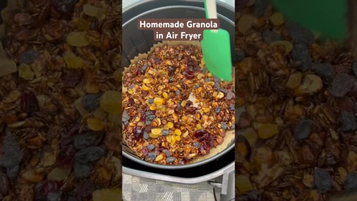 Easy Homemade Granola in Air Fryer | Healthy and Tasty Recipe #homemadegranola #food #easyrecipe