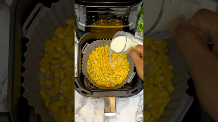Healthy Cheesy Sweet Corn in Air Fryer 🌽🧀 | Easy 15 Min Snack #Shorts