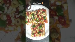 Mini Pizza🍕Recipe| #pizza #pizzarecipe #recipe #cooking #airfryerrecipes #foodie #deliciouspizza