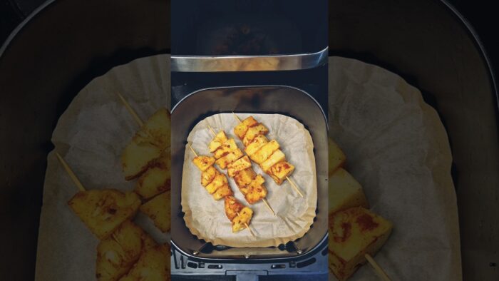 Roasted Pineapple In Airfryer #tandooripineapple #shortsvideo #shorts #recipe #ytshorts #reels