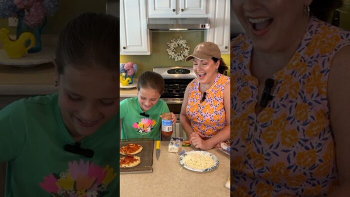 This 5-minute air fryer hack makes the perfect crispy pizza #airfryerrecipes #pizza #cooking