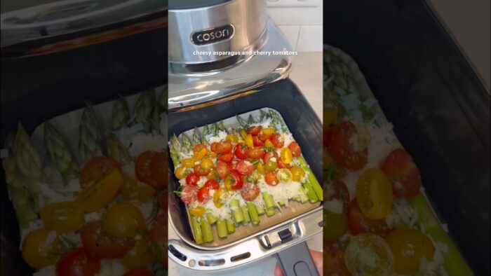 cheesy asparagus and cherry tomatoes | recipe in comments ⬇️ #shorts #airfryer #asparagus