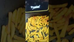 french frise recipe 🍟 in air fryer how to make french frise #trending #snacks #vairalvideo #shorts