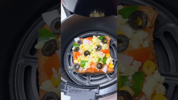 5 min double decker cheese burst pizza in air fryer 😍 #pizzarecipe#trending#viralvideo#airfryer