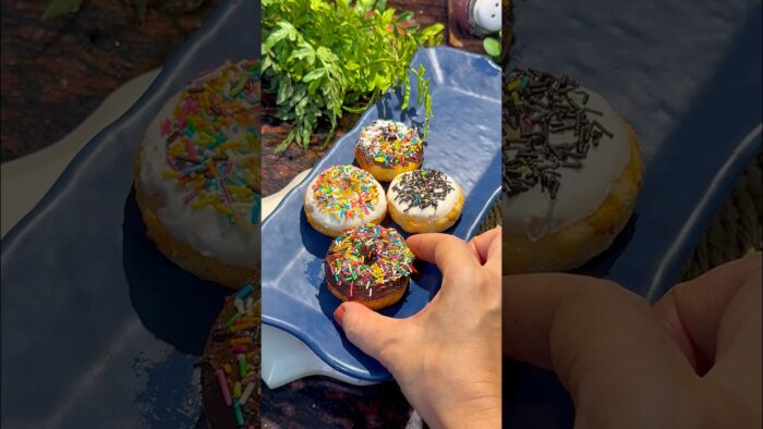 Air Fryer है? ये Recipe miss मत करना!  #AirFryerDonuts #BreadDonuts #AirFryerRecipe #EgglessDonuts