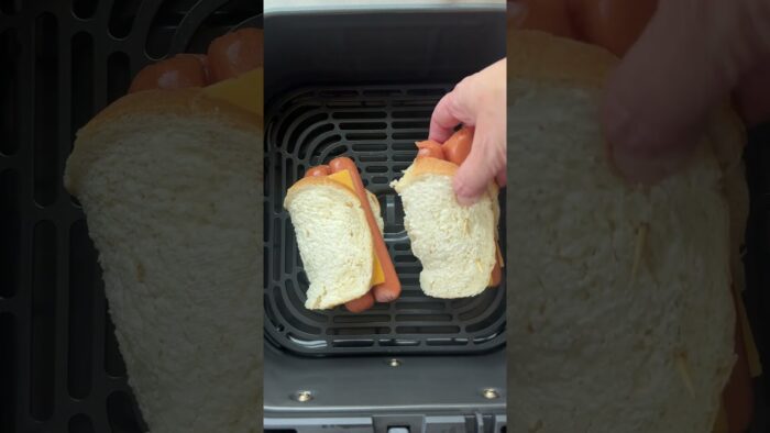 Air fryer grilled cheese hot dogs #airfryer #recipe #airfryerrecipes #easyrecipe