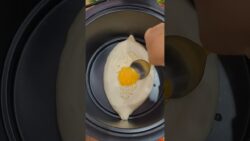 😋🍔Cheese Garlic Bread# itni jordar recipe kya aapane TRY ki # viral #shortvideo #Food#ytshorts