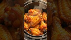 Crispy Air Fryer Chicken Wings 🔥 | Easy & Juicy Chicken Recipe #Shorts#Cooking #Food#virals ...
