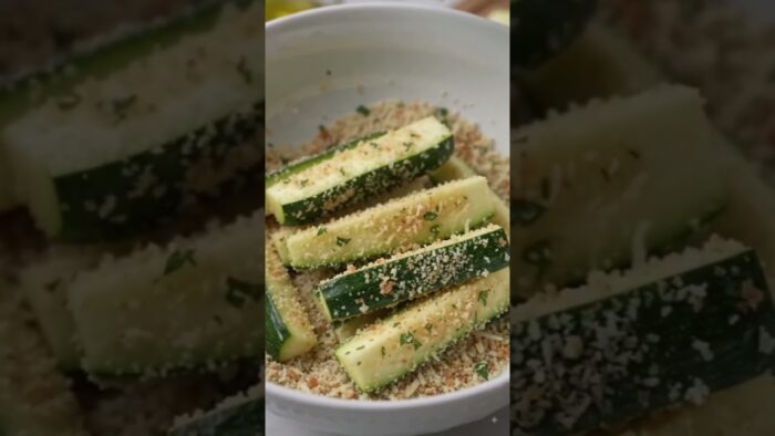 Crispy Cheesy Zucchini Fries Recipe | Healthy Air Fryer Snacks #easyrecipes #airfryerrecipes #fries