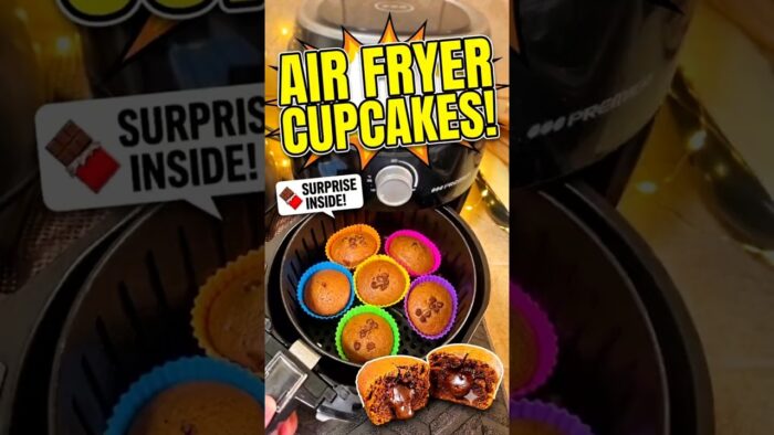 Eggless Chocolate Cupcakes In Air Fryer🧁Easy Cupcake Recipe #shorts #cake #chocolate