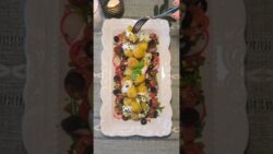 🥗 Ensalada de ñoquis crujientes trufados rellenos de queso. #comidareal #recetasrapidas