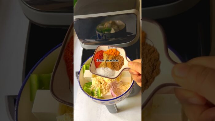 Healthy Paneer Tikka in Air Fryer 🧀🔥 | Easy High Protein Snack #shorts#ytshorts #foodie #paneer