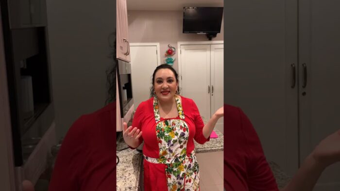 THERMOMIX | RECETAS FÁCILES Y RÁPIDAS EN CASA: Penne Rústica, Postre: Cannoli, Blood Orange Cosmo