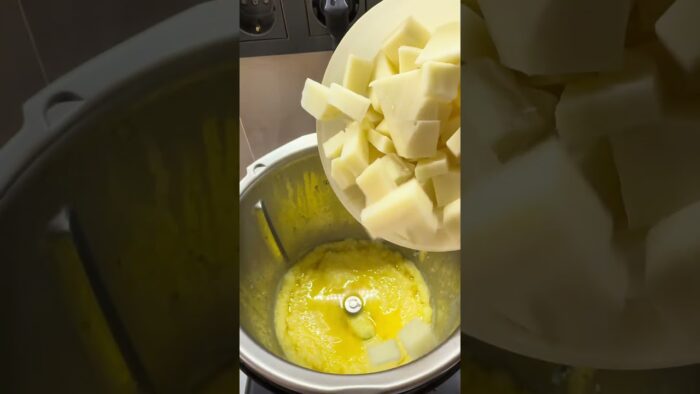 Thermomixte kuymak yaptım tarif açıklamada #thermomix #reklam
