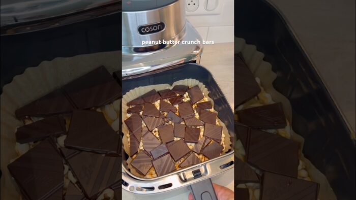 air fryer peanut butter crunch bars #shorts #airfryerrecipes #peanutbutter