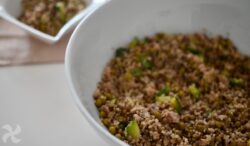 Ensalada de lentejas, quinoa y calabacín