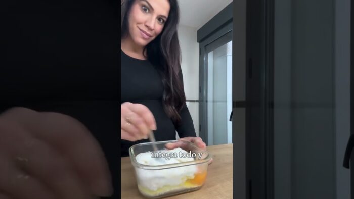 ✨ Bizcocho SIN HARINA con solo 3 ingredientes ✨