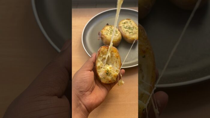 Cheesy stuffed potatoes 🤯