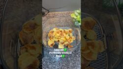 🥔✨ Crispy Potato Chips, guilt-free! 💚 #viral #recipe #food #shortsfeed #cooking #eveningsnacks