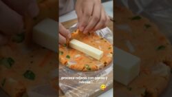 🥐 EMPANADAS DE POLLO Y ZANAHORIA EN AIR FRYER ( ALTAS EN PROTEÍNA Y SIN HARINA) 🧀✨#shorts