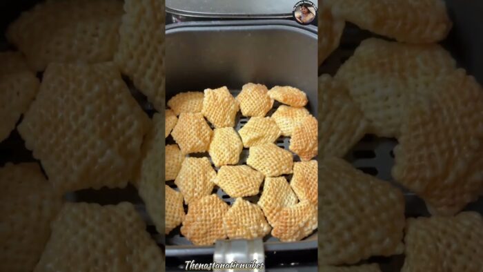 Fryums fry recipe in Air Fryer 😍#fryumsinairfryer #shorts #viral #trending #youtubeshorts #fryums
