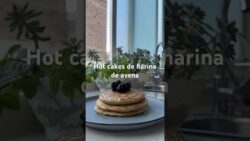 Hot cakes de harina de avena