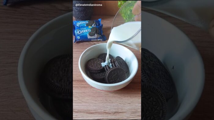 NO OVEN 4 INGREDIENTS CAKE#viral #oreo #chocolatecake #cake #recipe #shorts #viralshorts#shortsfeed