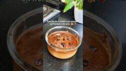 Pan de plátano esponjoso, húmedo y super fácil, con chispas de chocolate en freidora de aire 🍌🍫