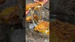 Rollitos de Plátano Maduro con Queso | Receta Fácil 🍌🧀 #platanomaduro #recetas #antojitos #shorts