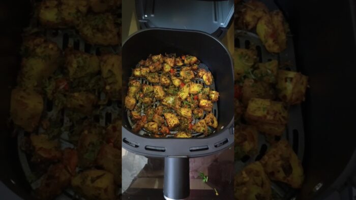 Tandoori aloo recipe in Air fryer | Crispy air fried masala potato | #shorts #airfryerrecipes