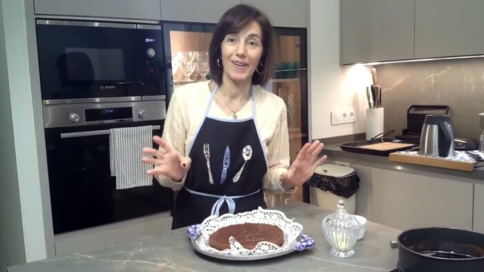 Tarta de chocolate y batata en thermomix.
