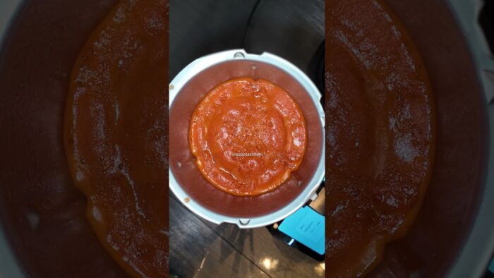 Thermomix TM7 ile Şehriyeli Domates Çorbası 🍅 | Kolay ve Pratik Tarif #shorts