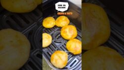 Zero Oil Aloo Kachori | Airfryer Recipe #shorts #alookachori #kachori #zerooil #airfryerrecipes