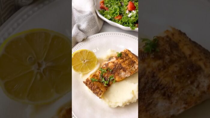 https://tastegreatfoodie.com/quick-and-easy-air-fryer-bbq-salmon/ #recipe #easyrecipe #foodie
