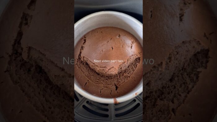 Chocolate Cake Base in Air fryer #viralfood #recipe #shorts #airfryer #chocolatecake #trending