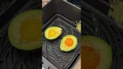 El MEJOR Desayuno Saludable en Airfryer! 🥑🍳 #shorts