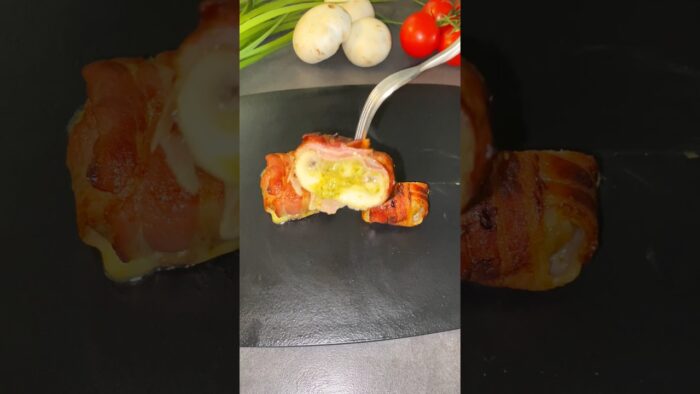 Juicy Pesto & Cheese Stuffed Mushrooms in Air Fryer! 🍄🥓 #shorts