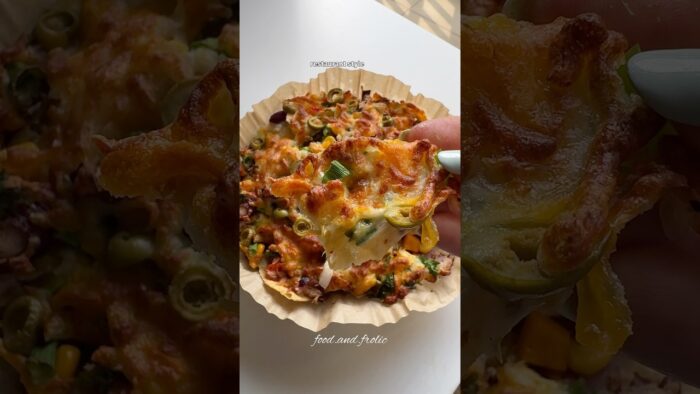 Restaurant style nachos in airfryer | airfryer nacho recipe #nachos #airfryer