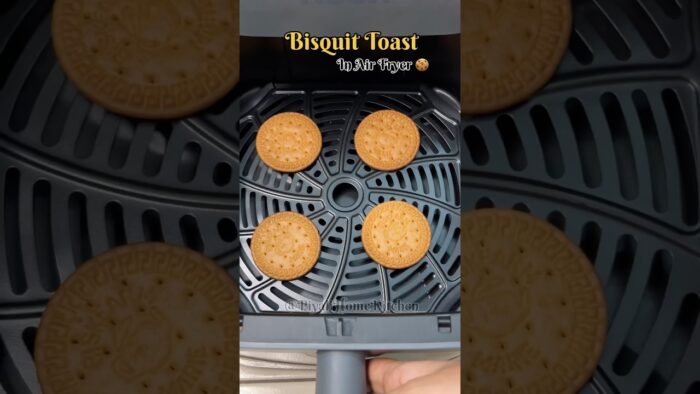*Viral* Biscuit Toast In Air Fryer #shorts #youtubeshorts #airfryer #food #recipe #biscuittoast
