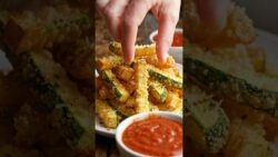 golden Parmesan zucchini fries #food #homecuisine #diningdiaries #cooking #recipe #easydinner