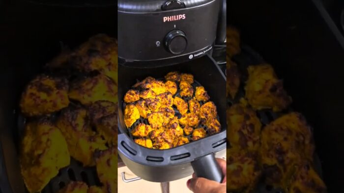 juicy chicken tikka in Philips air fryer #cookingwithdeeksha #shortsviral #cooking
