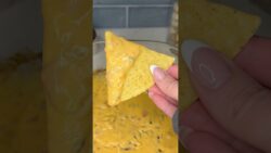 viral queso dip recipe 🧀🌶️#queso #cheese #dips #recipe #shorts #food #snacks #easyrecipe #airfryer